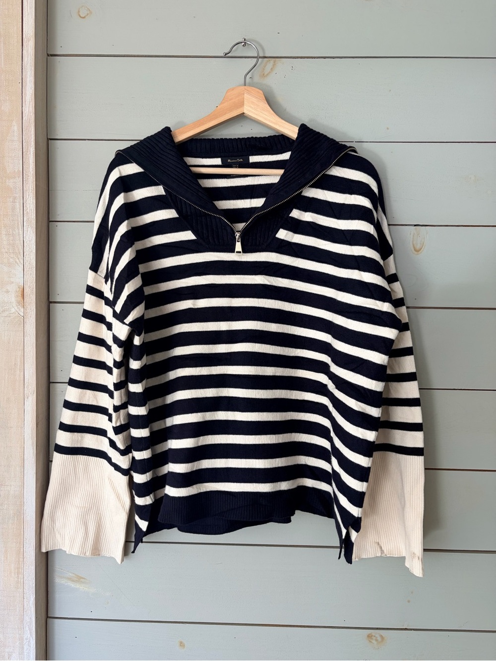 Massimo Dutti Navy & Cream Striped Half-Zip Sweater – Medium